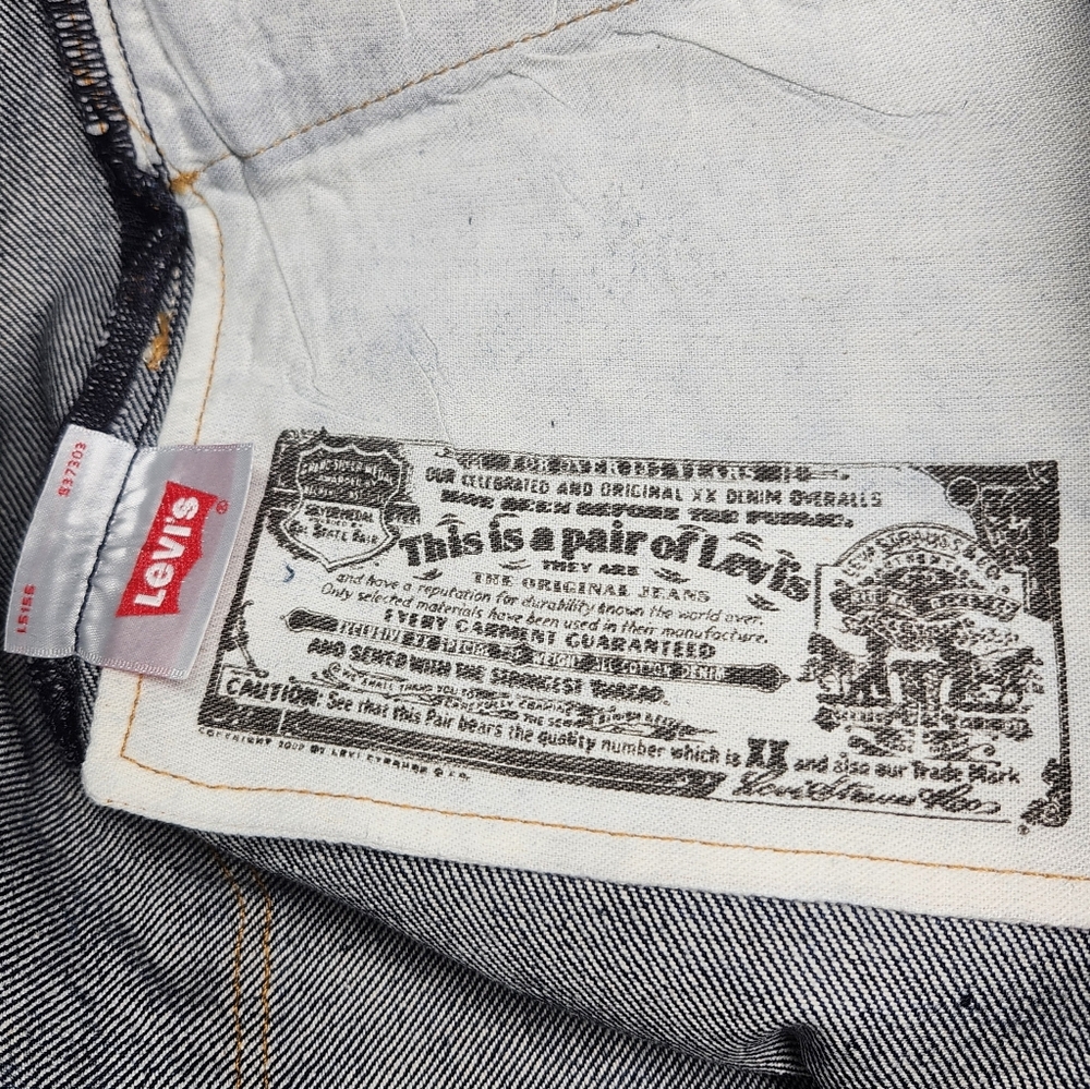 Levis 501 Dark Blue 100% Cotton Button Fly Denim Jeans 48 X 30 - Picture 9 of 9